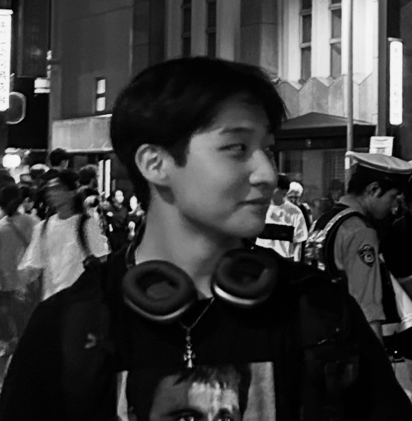 Lloyd Sangwoo Ko